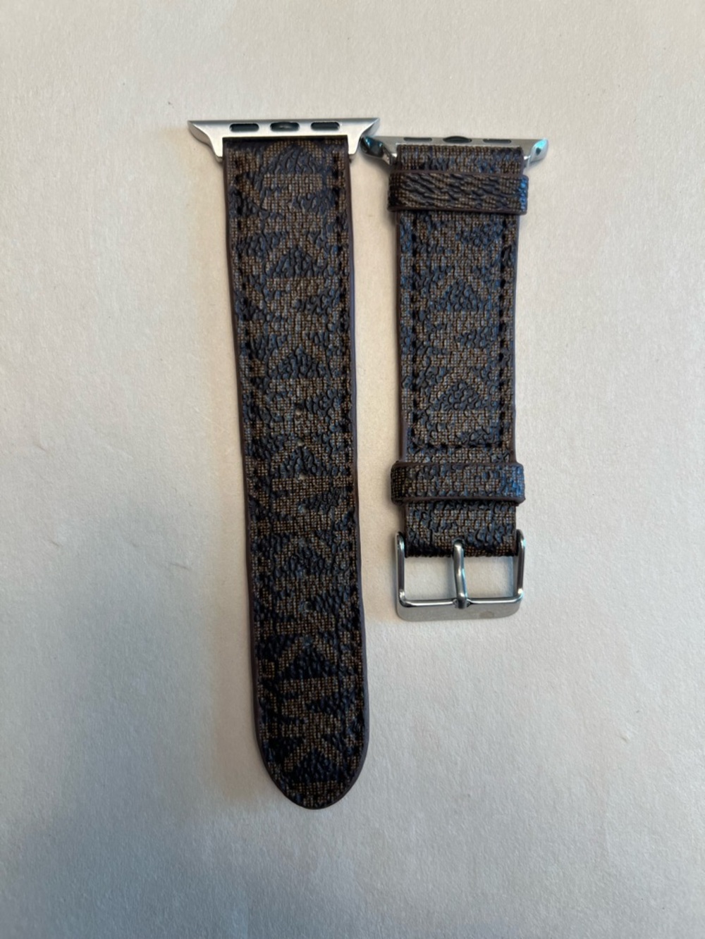Michael Kors’s Apple Watch band
